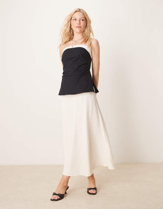 Abercrombie & Fitch ärmlös linne tube top i svart - Image 2