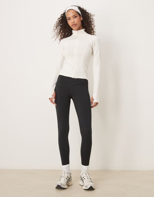 Gina Tricot Soft Touch sport seamless zip-up jacka i off-white - Image 2