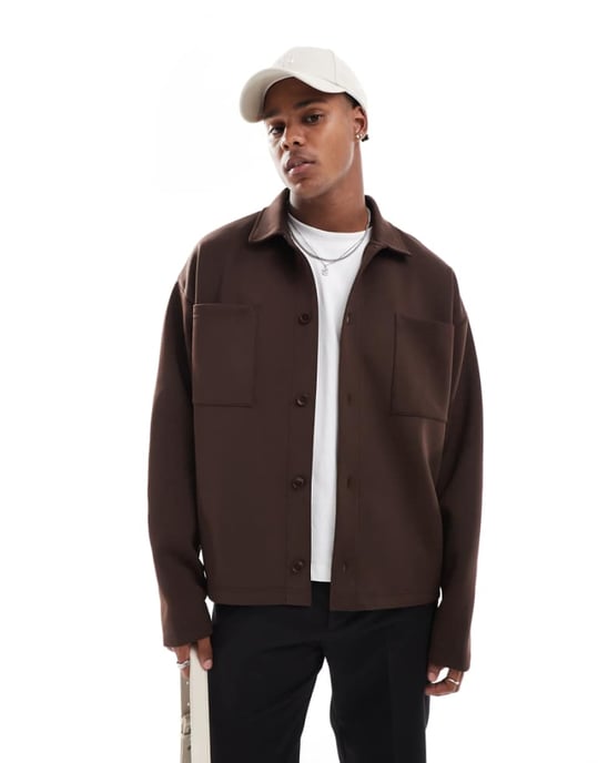 ASOS DESIGN tung oversized skjortjacka i scuba-liknande tyg i brunt - Image 1