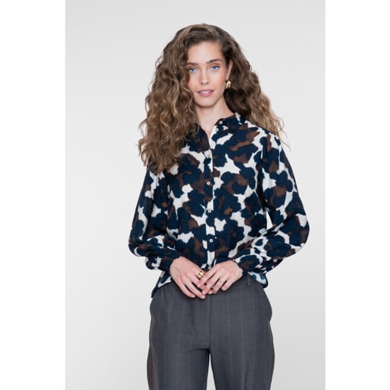 Geisha blouse 63667-20 720 sand/blue - Image 5