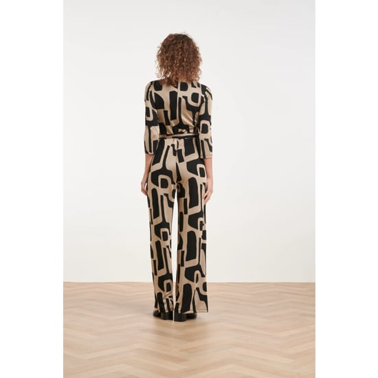 Smashed Lemon Jumpsuit met een abstracte print in zwart en beige | - Image 6