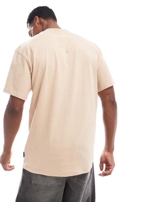 Ellesse Franks bröstlogotyp t-shirt i beige - Image 4