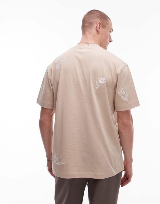 Topman avslappnad passform t-shirt med fram- och baksida blommönster i sten - Image 4