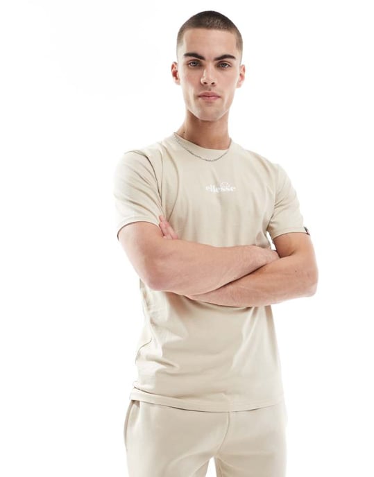 Ellesse Ollio t-shirt i beige - Image 4