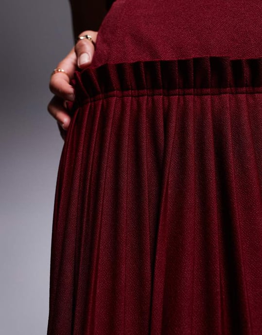 ASOS DESIGN Petite square neck pleated maxi dress with dropped waist in wine - Image 2