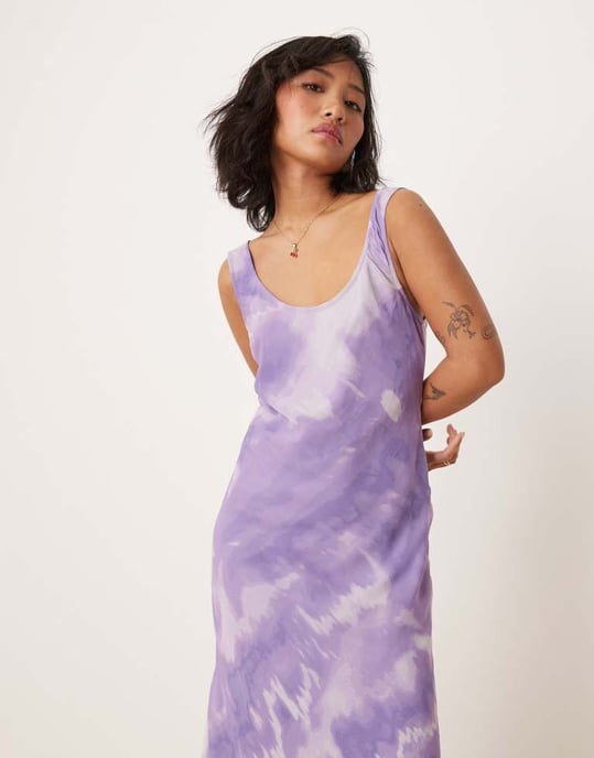 ASOS DESIGN Petite chiffon scoop neck midi slip dress in purple tie dye print - Image 1