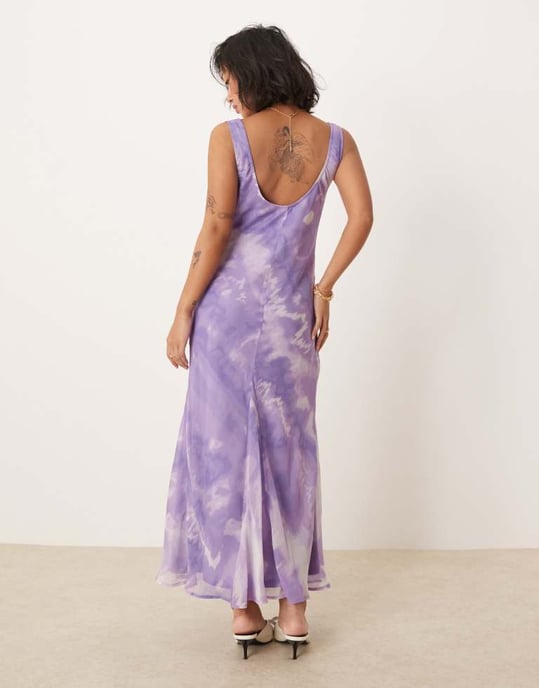 ASOS DESIGN Petite chiffon scoop neck midi slip dress in purple tie dye print - Image 2