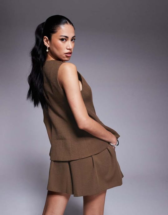 ASOS DESIGN peplum västset i choklad - Image 4
