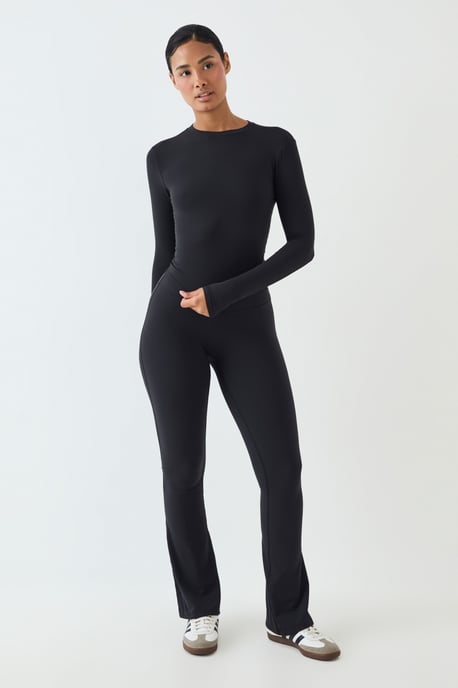 DSGN Studio Soft Luxe Long Sleeve Top - Image 2