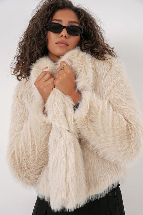 Regular Fit Faux Fur Coat - Image 4