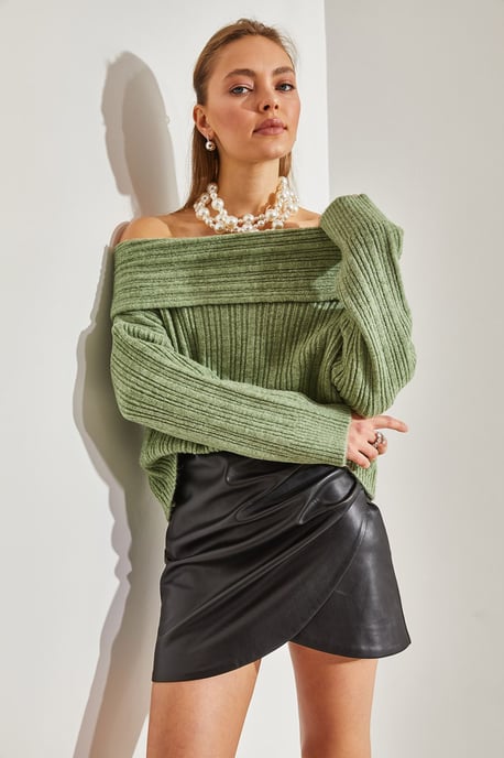 Off Shoulder Ribbed Knit Sweater - Image 4