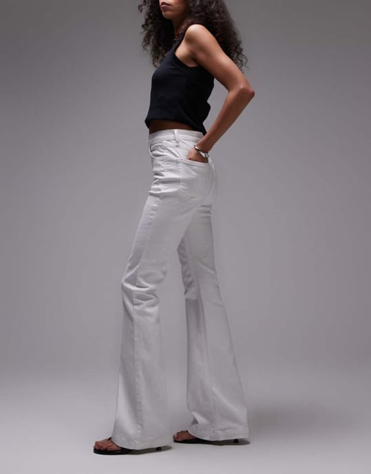 Topshop hög midja Jamie Flare jeans i vitt - Image 3