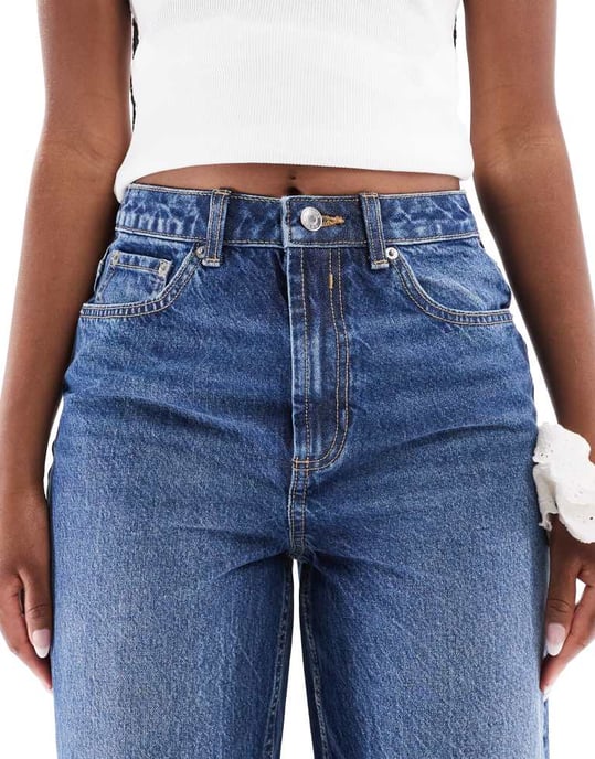 ASOS DESIGN high rise relaxed mom jeans in dark wash - Image 2