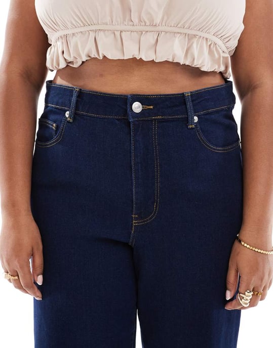 ONLY Curve hög midja vid ben jeans i mörkblå tvätt - Image 4