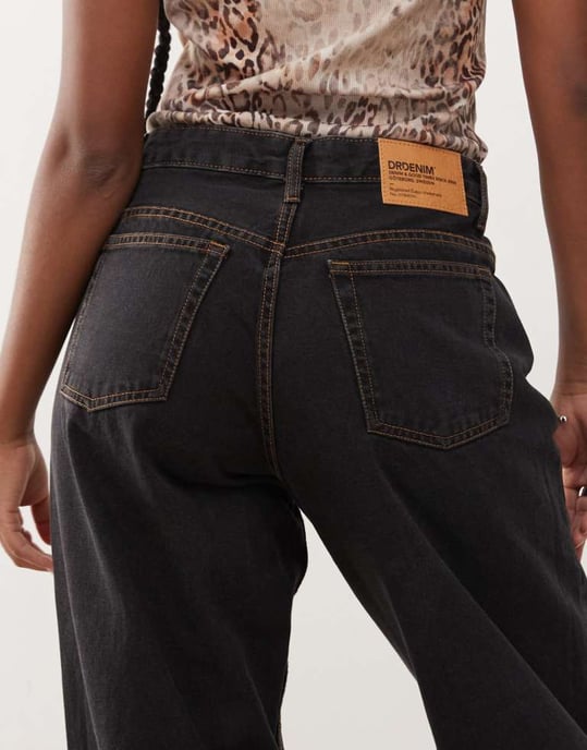 Dr Denim Hill avslappnad passform låg midja bred rak benjeans i tvättad svart - Image 4