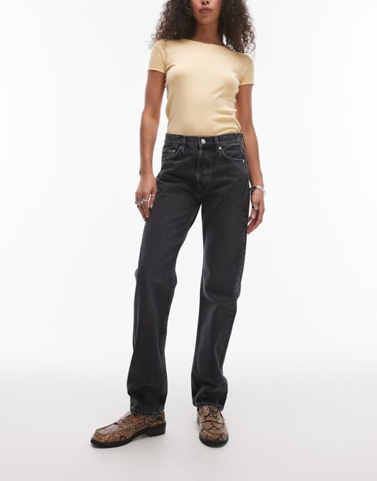 ARKET Snö raka ben jeans i ask svart tvätt - Image 1