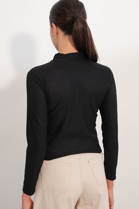 Women's Blouse - Image 6