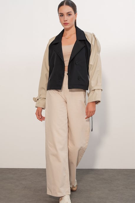 Short Belted Trench Coat - Image 3