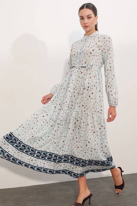 Buttoned Crew Neck Maxi Dress with Waistband - Image 4