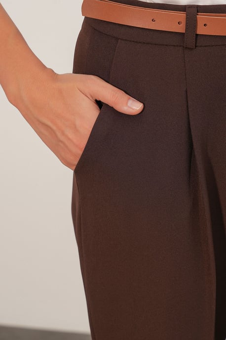Women's Straight-Leg Pants - Image 5