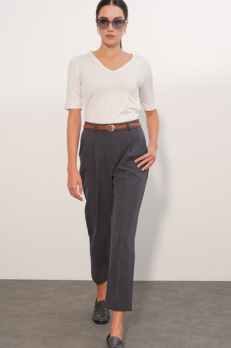 Women's Straight-Leg Pants - Image 3