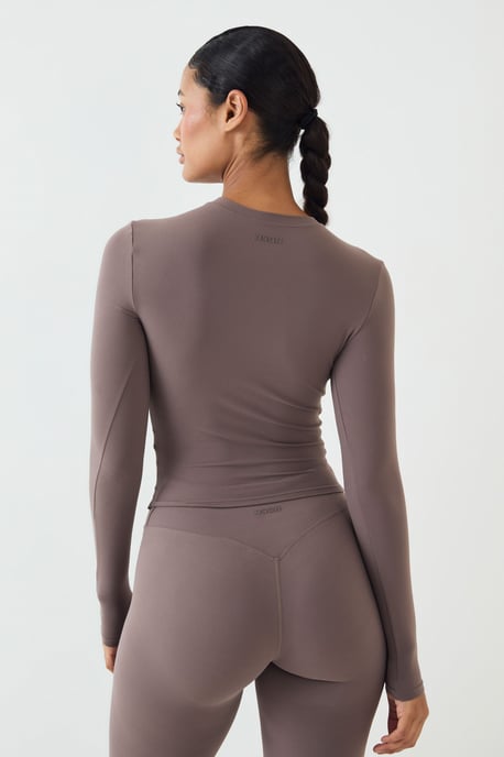 DSGN Studio Soft Luxe Long Sleeve Top - Image 3