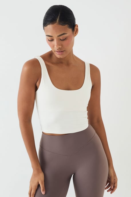 DSGN Studio Soft Luxe Square Neck Longline Sports Bra - Image 1