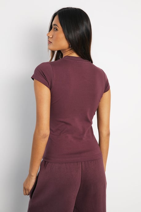 Basic Short Sleeve Longline Fitted Top - Image 2