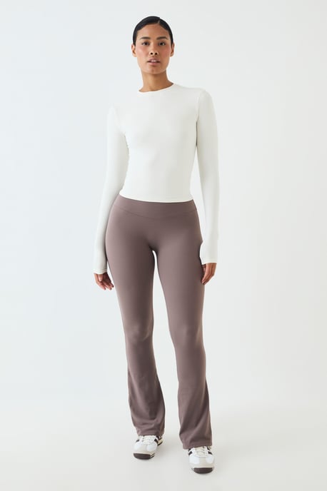 DSGN Studio Soft Luxe Long Sleeve Top - Image 2