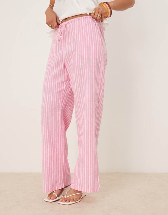 Gina Tricot vida linbyxor med dragsko i midjan i rosa rand - Image 3