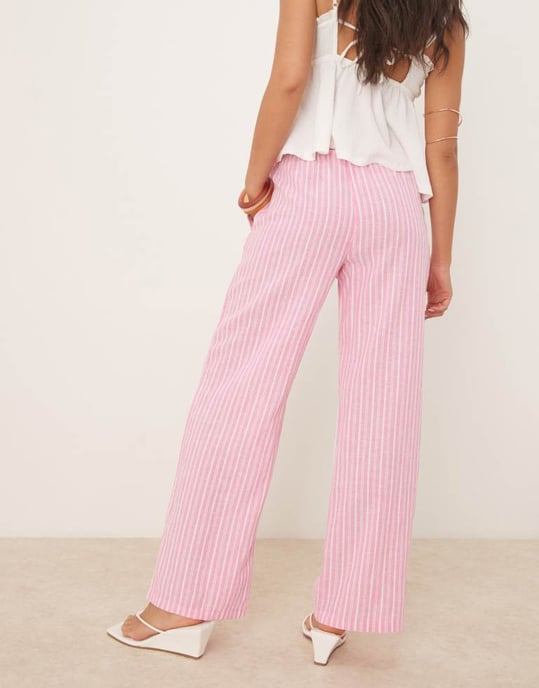 Gina Tricot vida linbyxor med dragsko i midjan i rosa rand - Image 4