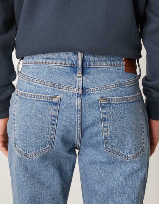 Abercrombie & Fitch raka jeans i blå tvätt - Image 4