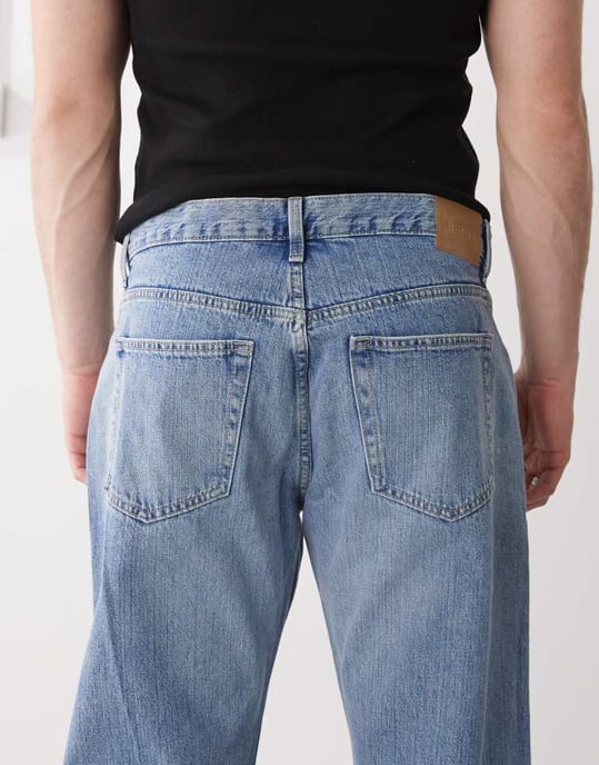 Weekday Meteor låga avslappnade raka benjeans i ljusblått - Image 4