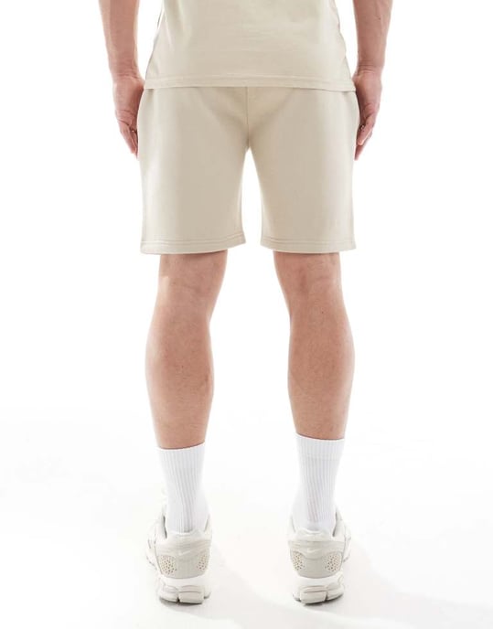 Ellesse Molla shorts i beige - Image 2