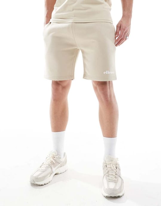 Ellesse Molla shorts i beige - Image 3