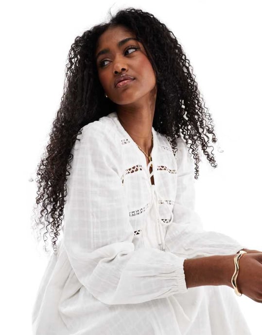 Accessorize långärmad kaftan i vit - Image 2