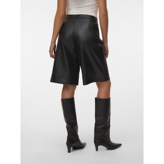 Vero Moda Vmcaia coated nw long shorts noos - Image 2