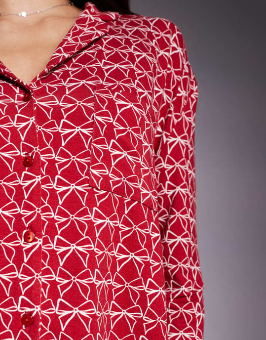 Kaiia exclusive mix and match cropped button through pyjama top co-ord in burgundy bow print - Image 3