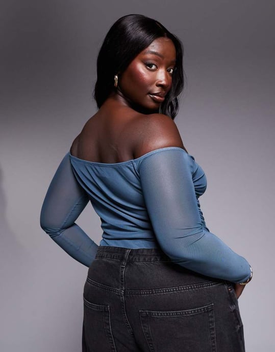 ASOS DESIGN Curve plunge trim mesh off shoulder bodysuit in blue - Image 4