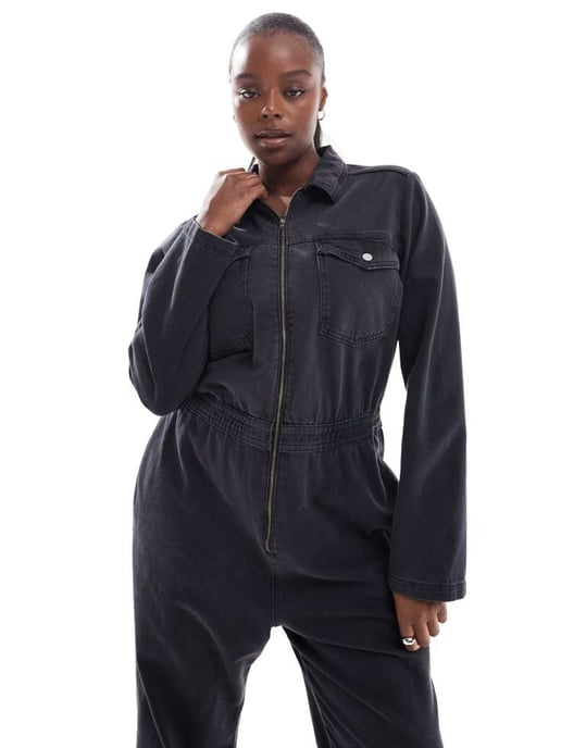 ASOS DESIGN Curve denim boilersuit with zip and elasticated waistband in wash black - Image 3