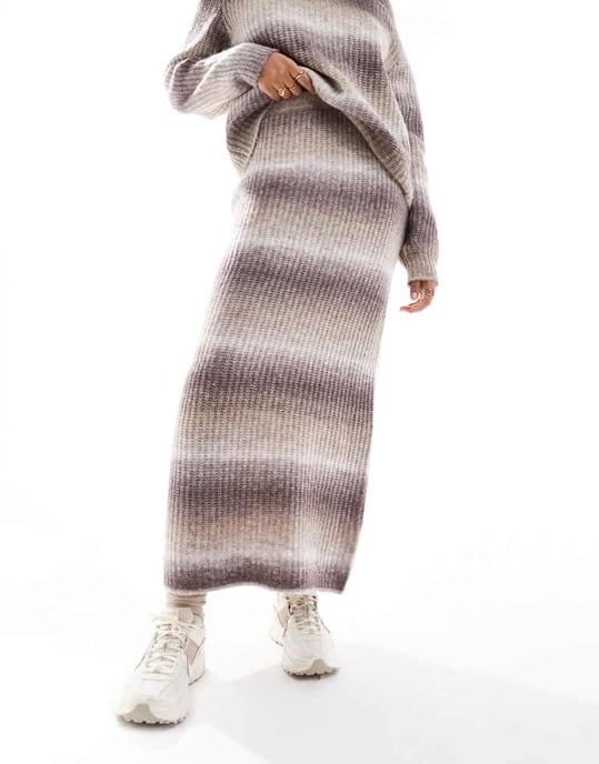 YAS ombre knitted maxi skirt co-ord in neutral - BROWN - Image 4