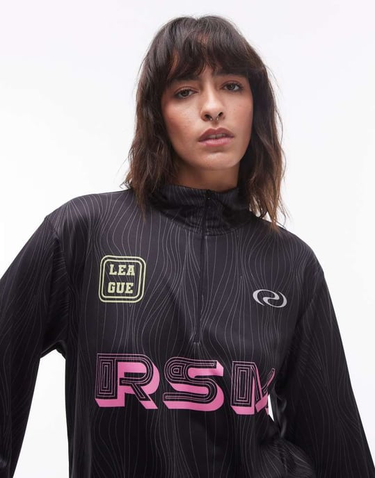 Resume high neck quarter zip oversized sporty top with pink logo - Image 4