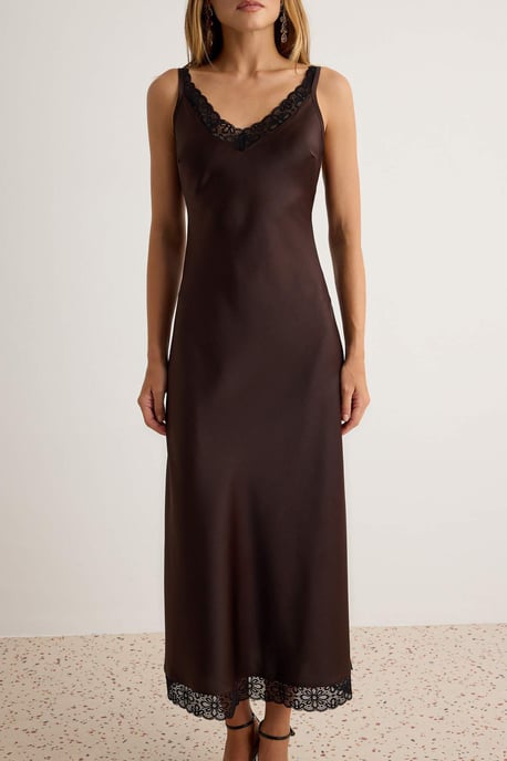 TRENDYOLMİLLA Women's Brown Plain Midi Sleeveless Slip Dresses - Image 2