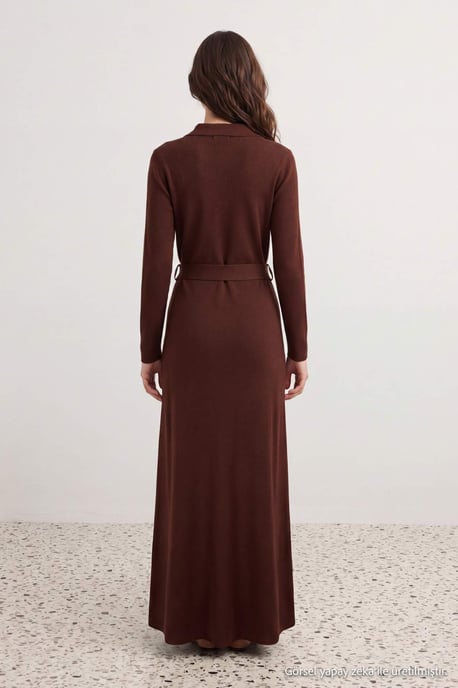 Trendyol Modest Dam Brun Enfärgad Maxi Lång A-linje Modest Klänningar - Image 3