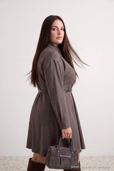 Trendyol Curve Dam Brun Rutig Kort / Mini Lång A-linje Stora storlekar Klänning - Image 2