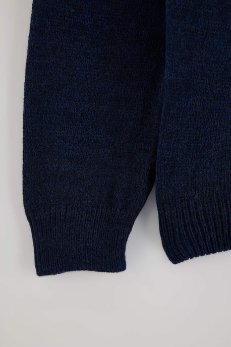 TRENDYOL MAN Men's Dark blue Plain Long Oversize Cardigans - Image 4