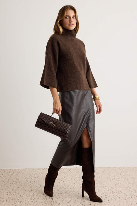 TRENDYOLMİLLA Women's Brown Plain Long Loose Sweaters - Image 1