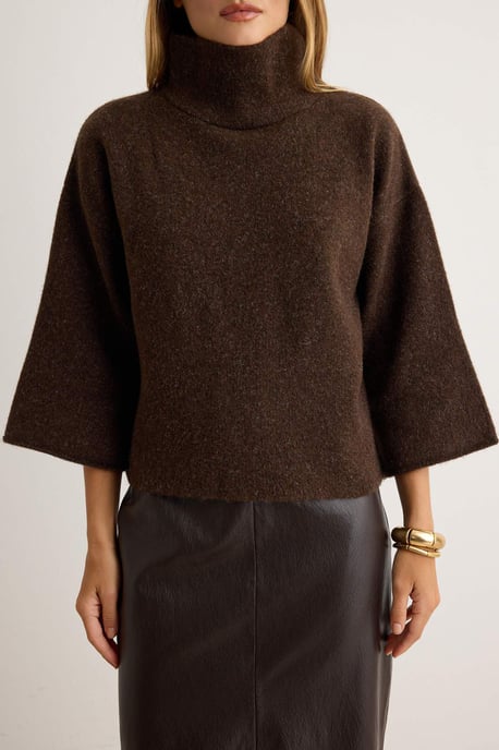 TRENDYOLMİLLA Women's Brown Plain Long Loose Sweaters - Image 2