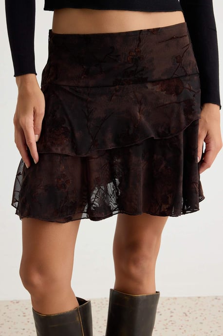 TRENDYOLMİLLA Women's Brown Floral Skort Normal waist Shorts & Bermudas - Image 2