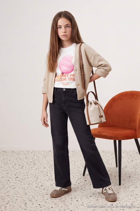 TRENDYOLKIDS Girls Gray Graphic High Waist Jeans - Image 2